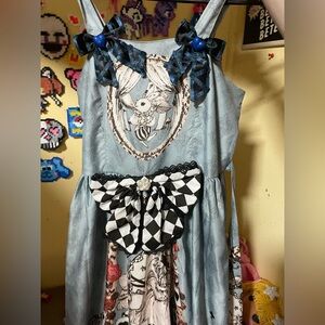 Alice in wonderland style dress